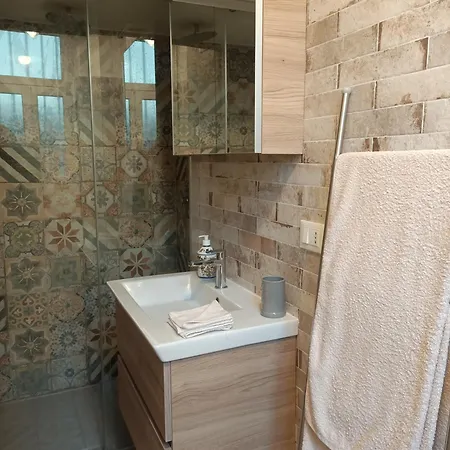La Ringhiera Navigli Apartment *